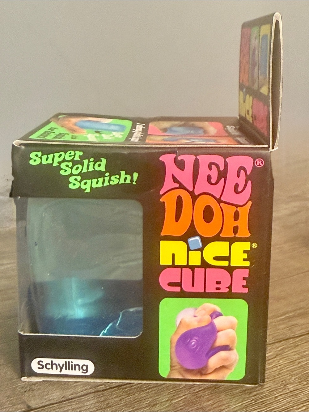 NeeDoh Nic e Cube Super Solid Squish - Blue - Picture 2 of 3